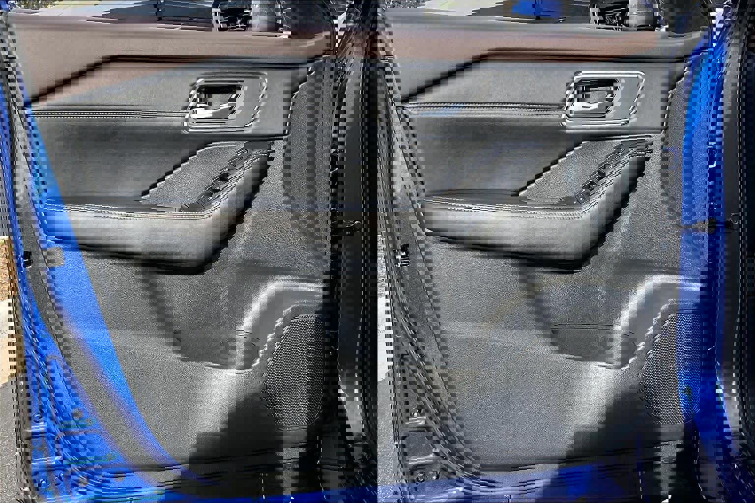 Used 2021 Nissan Rogue SV w/ Premium Package image 22