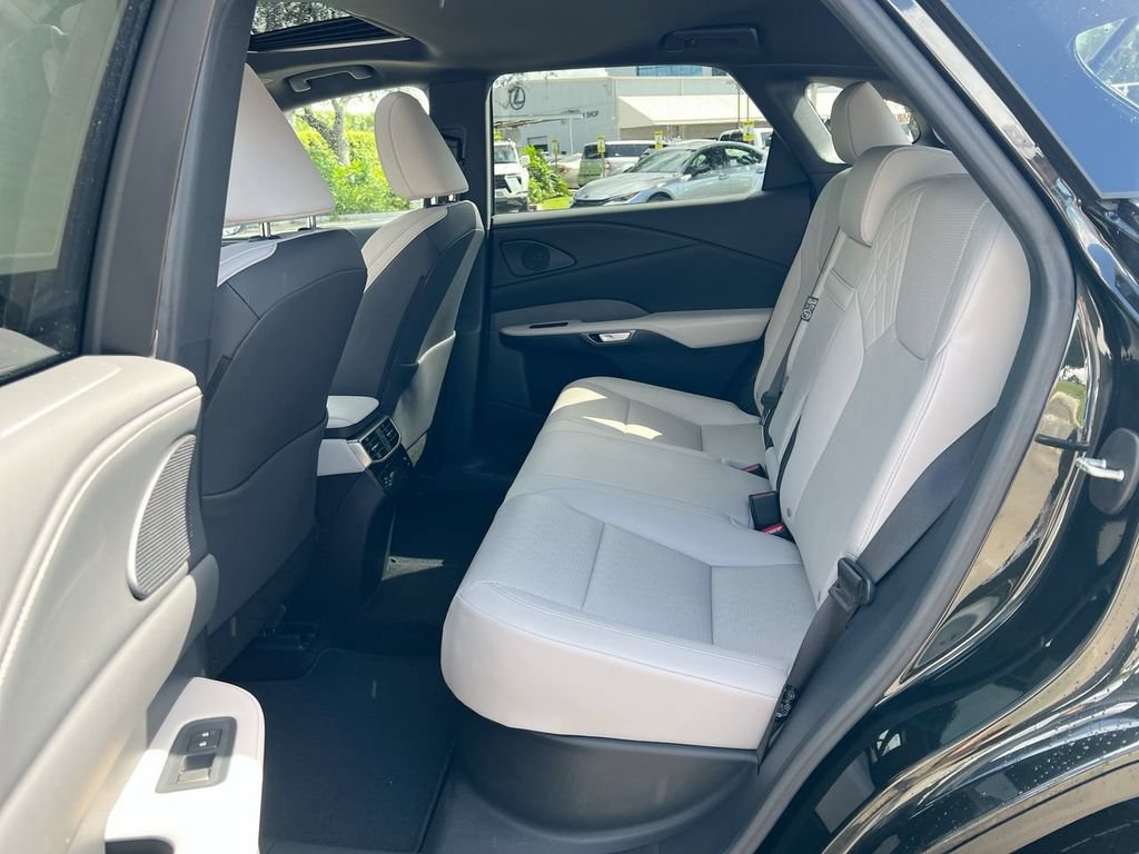 Certified 2025 Lexus RX 350 Premium Plus w/ Accessory Package (Z1) FWD image 19