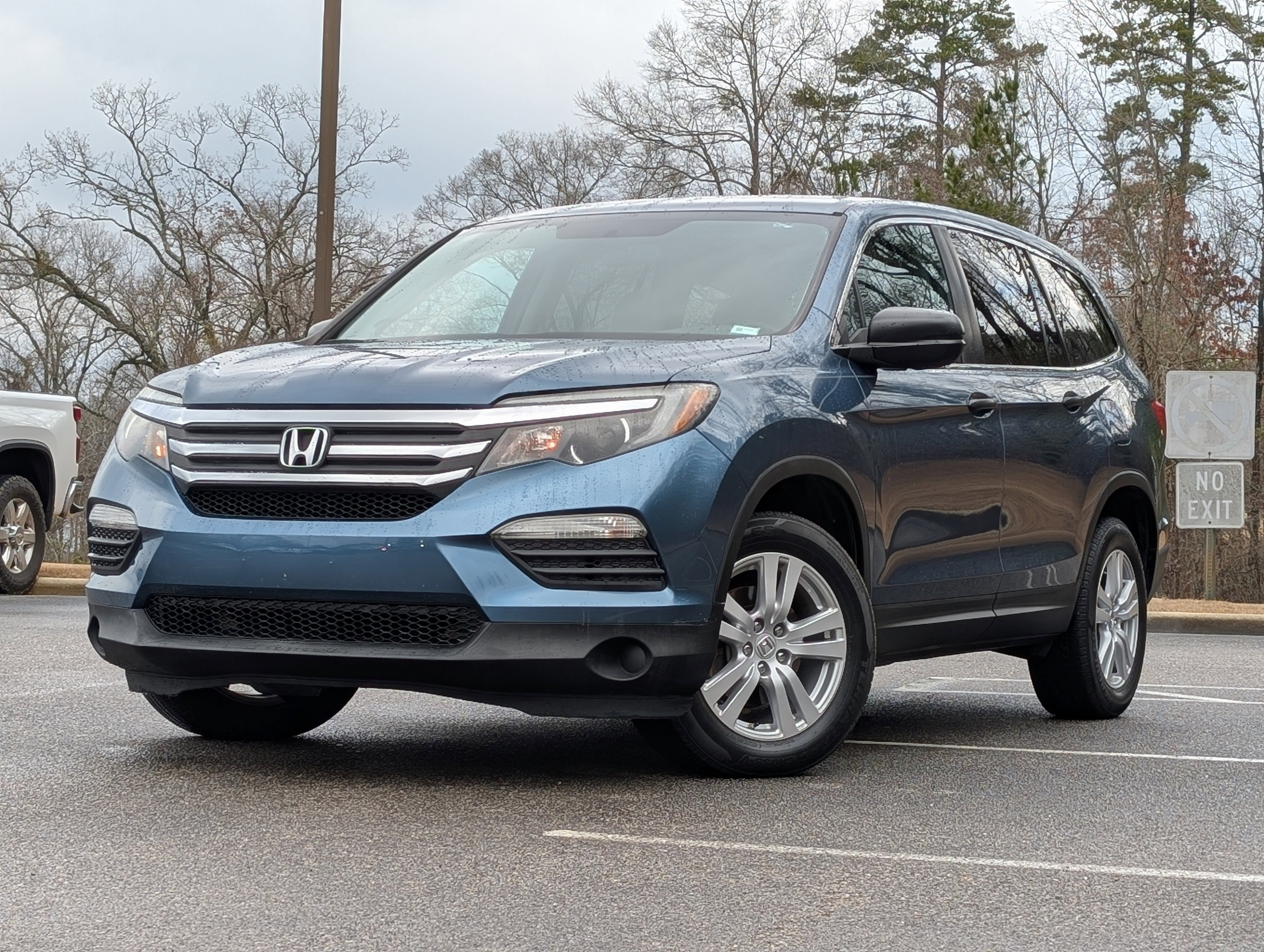 Used 2016 Honda Pilot LX image 4