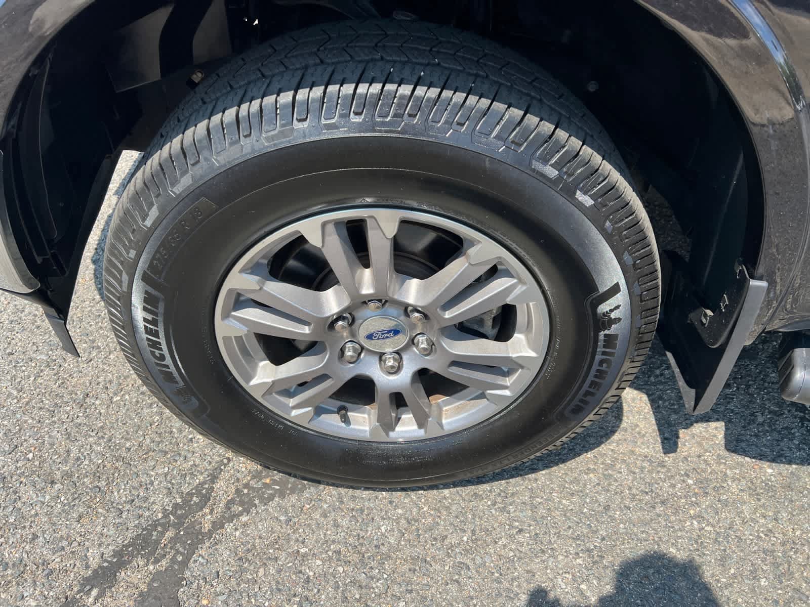 Used 2019 Ford F150 Lariat w/ Equipment Group 501A Mid AWD/4WD image 10