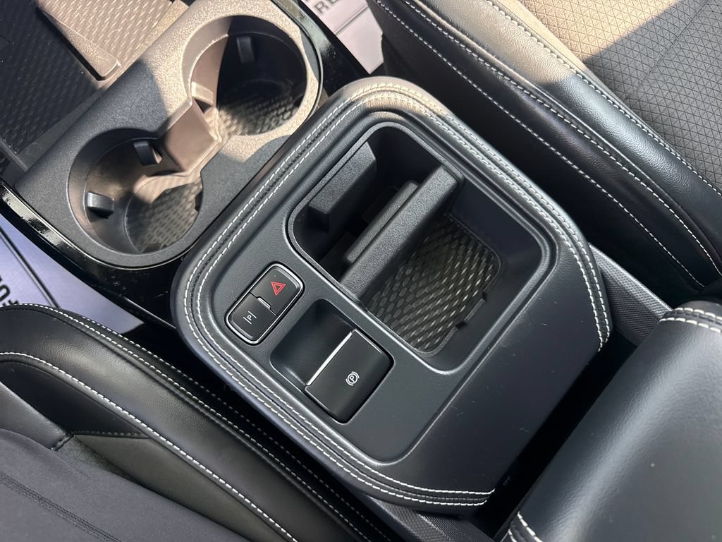 Used 2025 Ford Mustang Mach-E GT AWD/4WD image 34