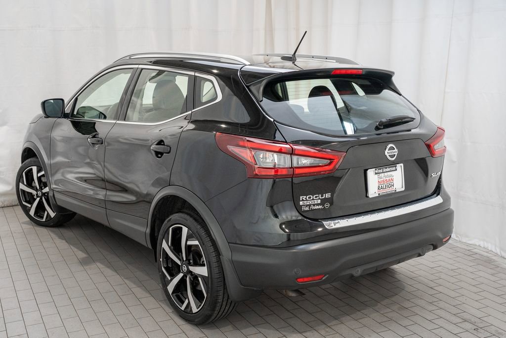 Used 2022 Nissan Rogue Sport SL image 4