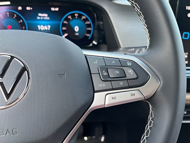 Certified 2026 Volkswagen Atlas Cross Sport SE FWD image 19