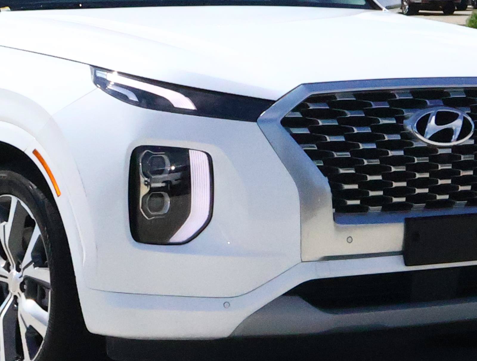 Used 2021 Hyundai Palisade Limited w/ Cargo Package FWD image 7