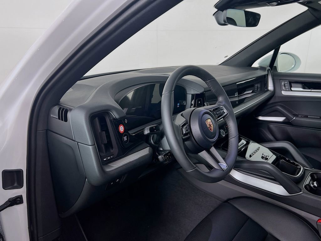 New 2026 Porsche Cayenne image 4