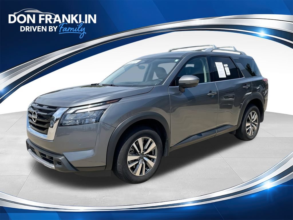 Used 2025 Nissan Pathfinder SL AWD/4WD 360° Tour