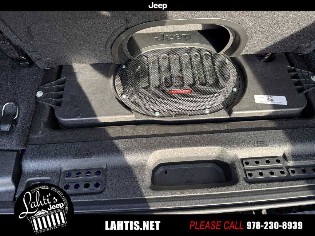 New 2026 Jeep Wrangler Rubicon AWD/4WD image 26
