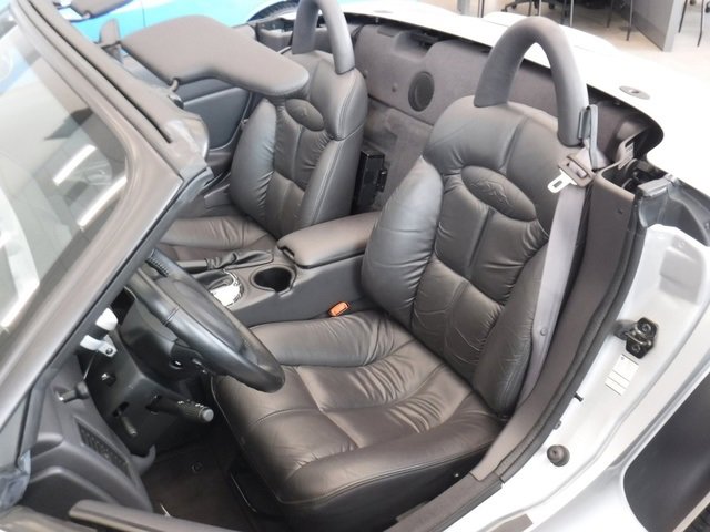 Used 2000 Plymouth Prowler image 39