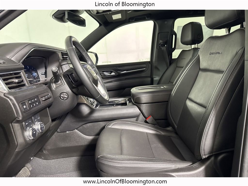 Used 2024 GMC Yukon XL Denali image 27