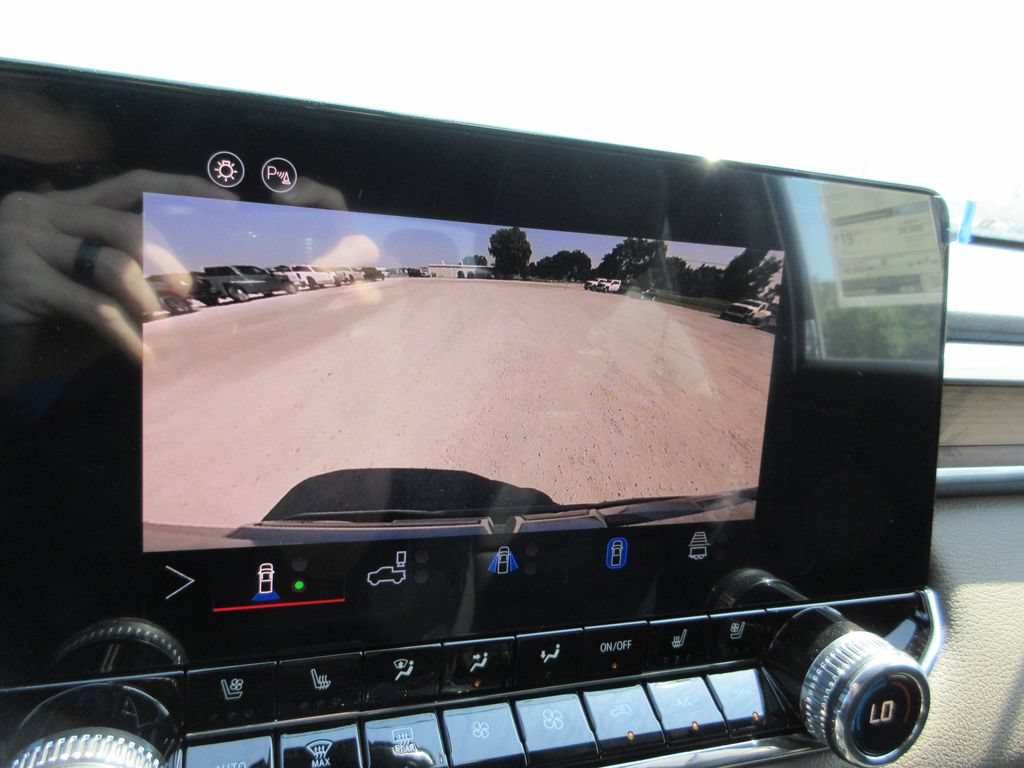 New 2026 GMC Canyon Denali AWD/4WD image 19