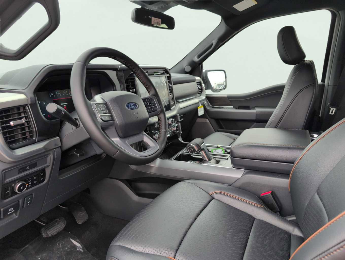 New 2025 Ford F150 Lariat w/ Equipment Group 502A High image 7