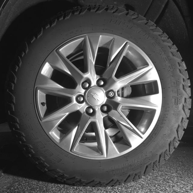 Used 2021 Chevrolet Silverado 1500 LTZ AWD/4WD image 13