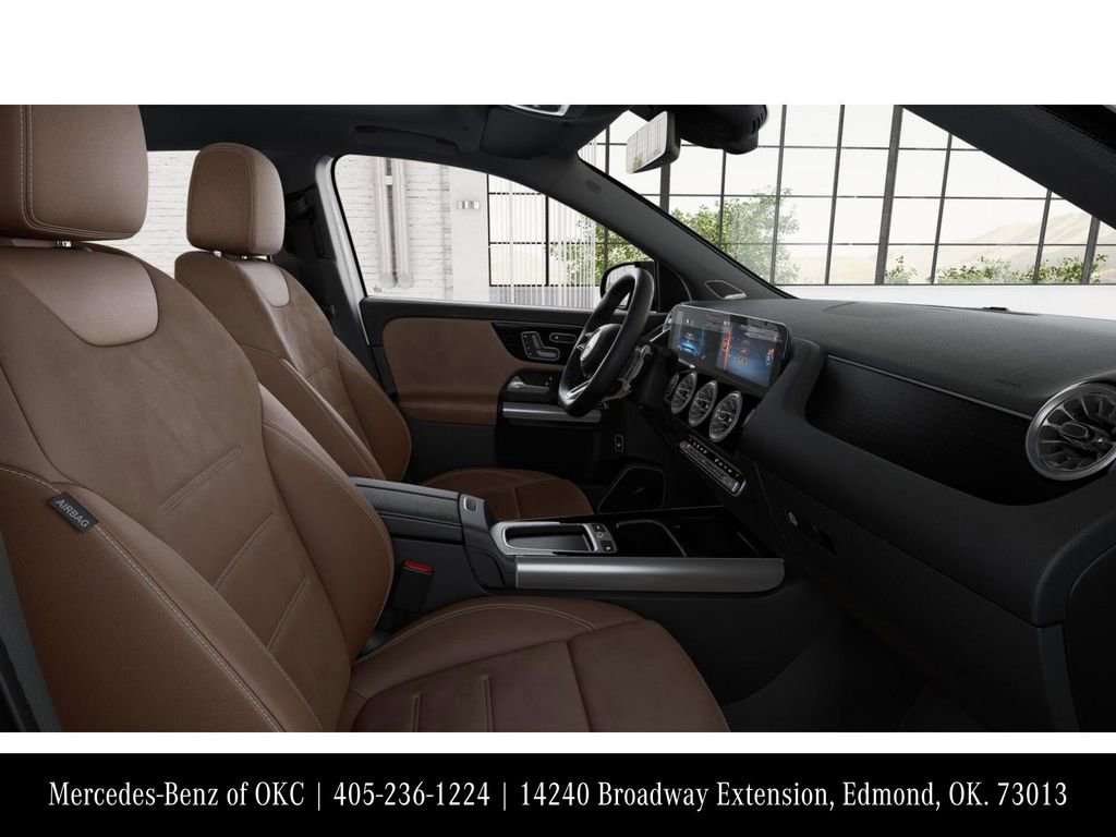 New 2026 Mercedes-Benz GLA 35 AMG 4MATIC image 4