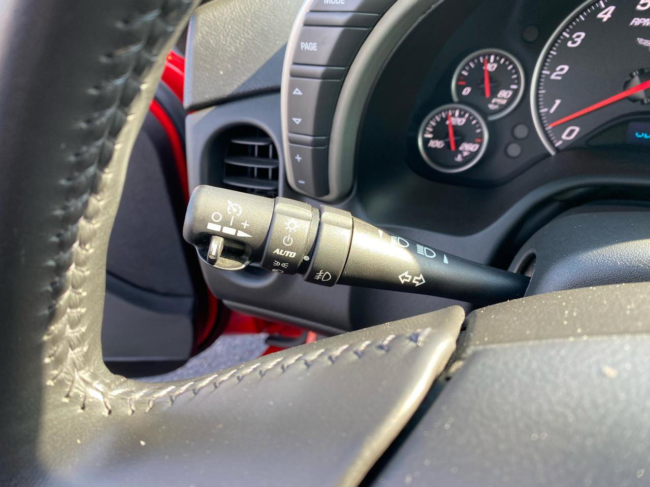 Used 2005 Chevrolet Corvette Convertible w/ Preferred Equipment Group image 32