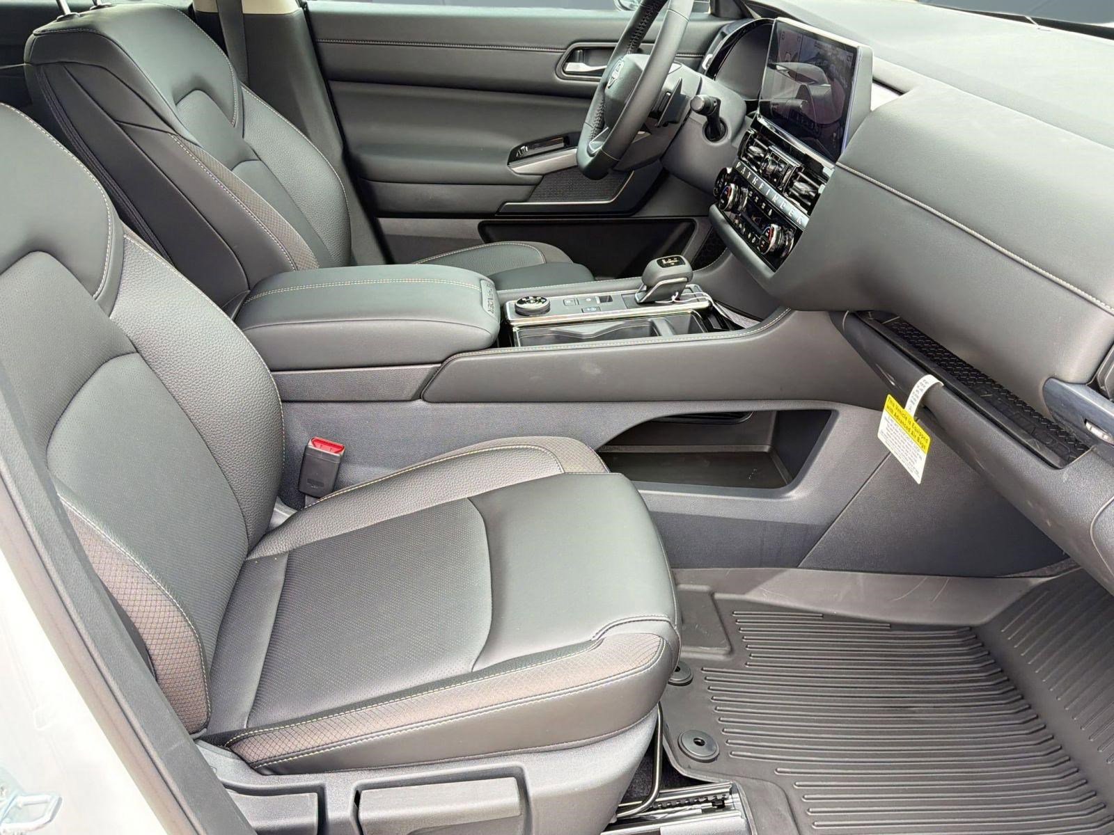 New 2026 Nissan Pathfinder SL image 29