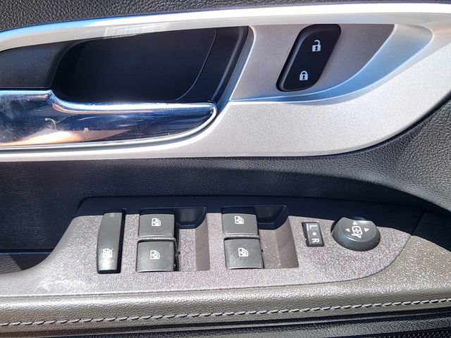 Used 2017 Chevrolet Equinox Premier w/ Enhanced Convenience Package AWD/4WD image 24