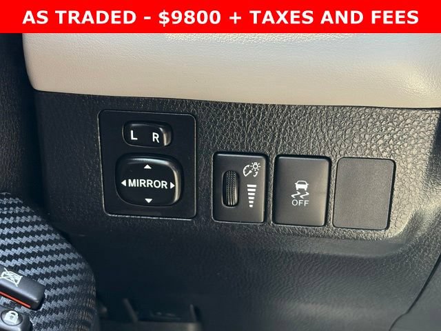 Used 2013 Toyota RAV4 XLE FWD image 20