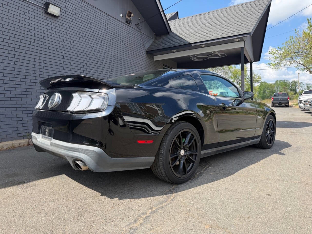 Used 2011 Ford Mustang GT w/ Security Pkg image 6