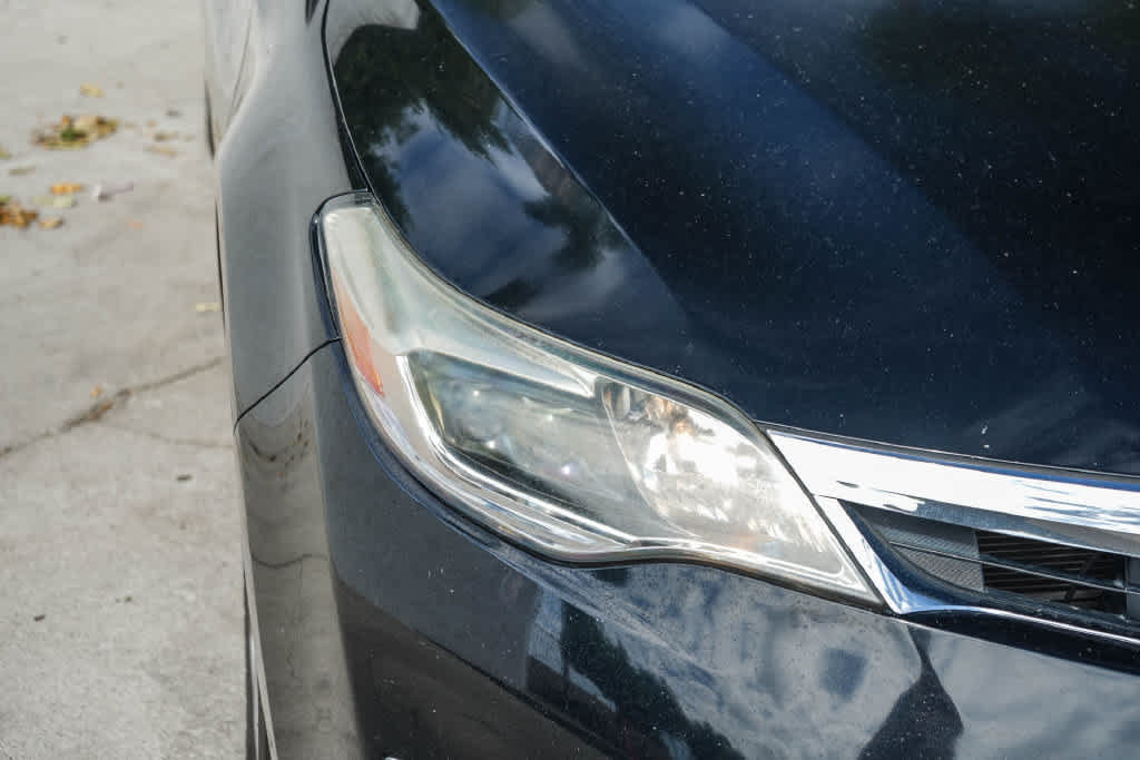 Used 2014 Toyota Avalon XLE Touring w/ Preferred Accessory Package FWD image 4