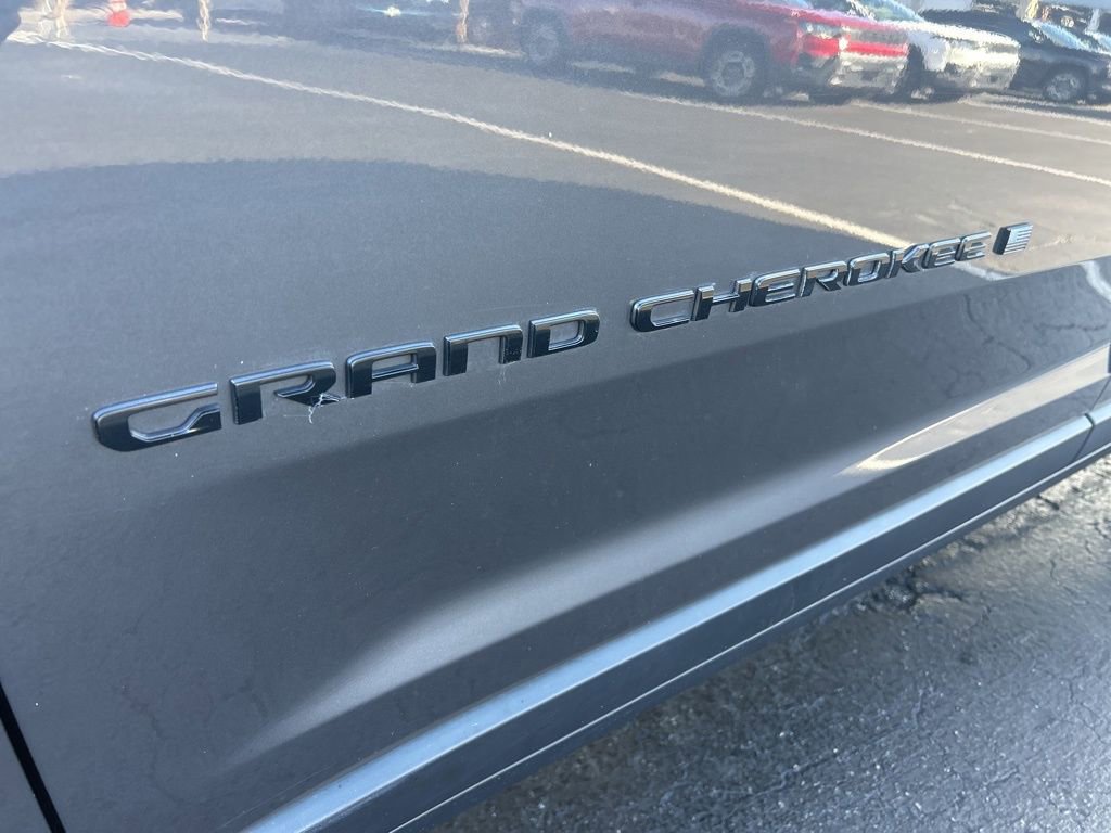 Certified 2023 Jeep Grand Cherokee L Limited w/ Luxury Tech Group II image 18