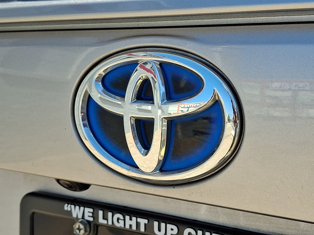 Used 2021 Toyota RAV4 LE AWD/4WD image 30