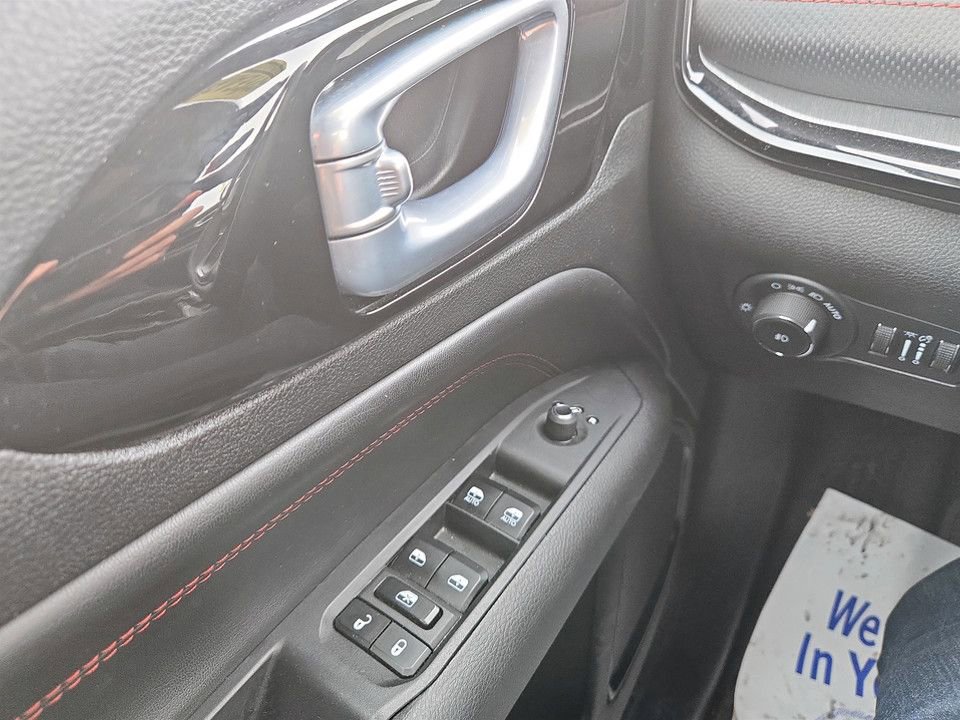 Used 2024 Jeep Compass Trailhawk image 22