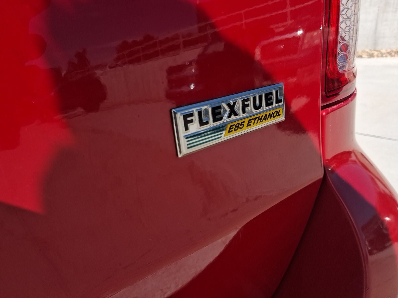 Used 2012 Dodge Grand Caravan SE FWD image 27