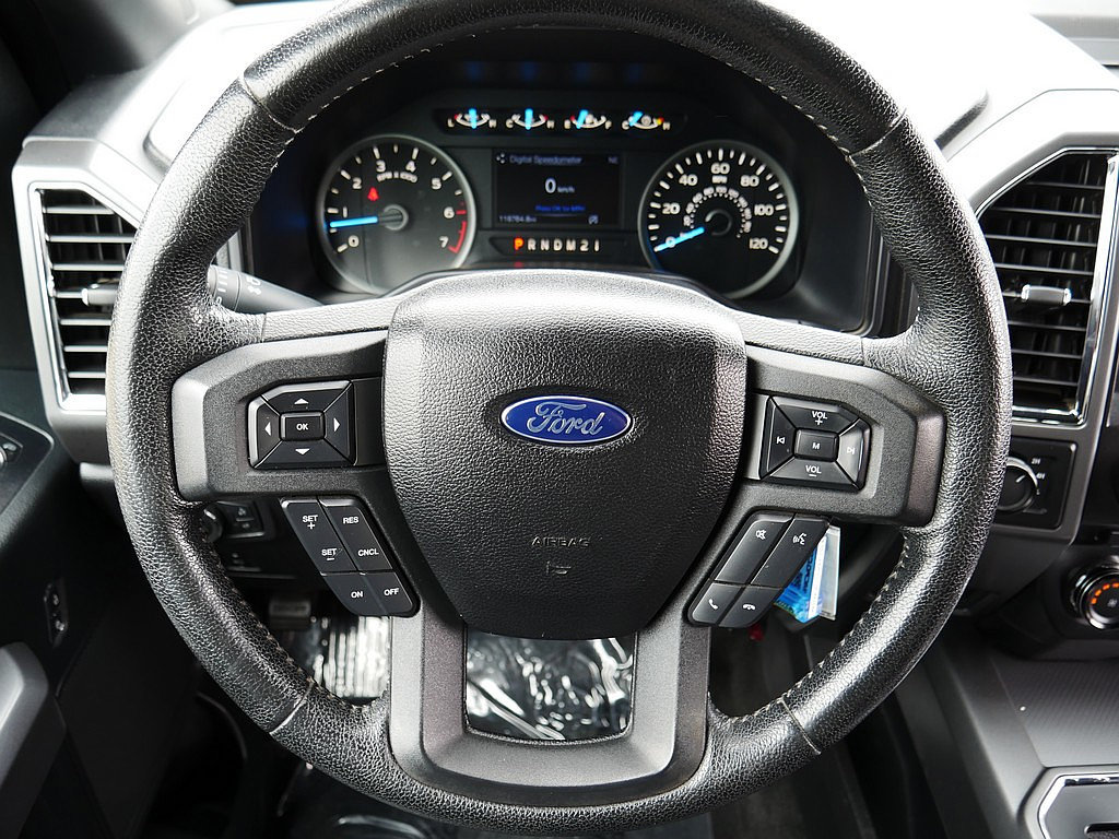 Used 2015 Ford F150 XLT w/ Equipment Group 302A Luxury AWD/4WD image 20