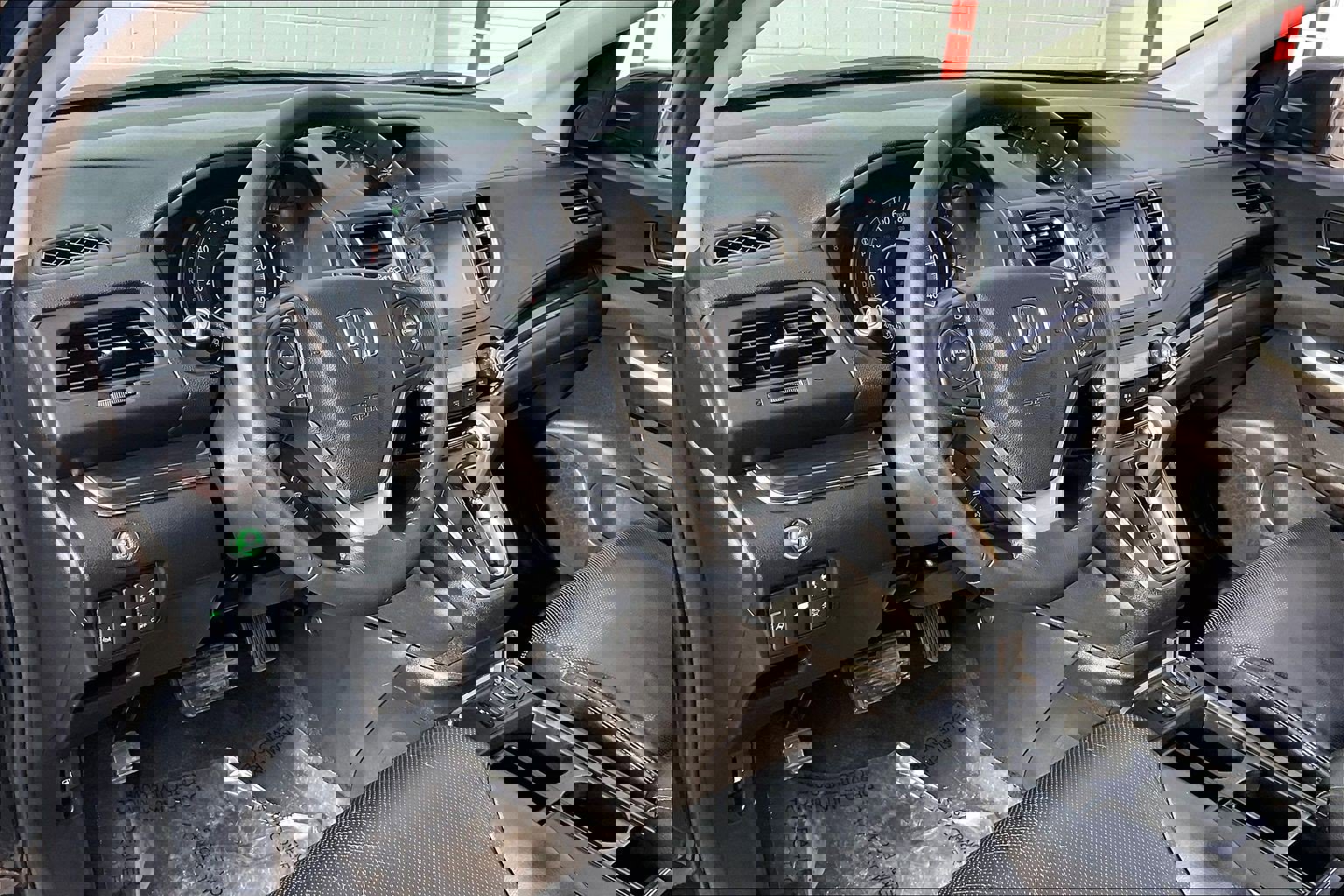 Used 2016 Honda CR-V Touring image 18