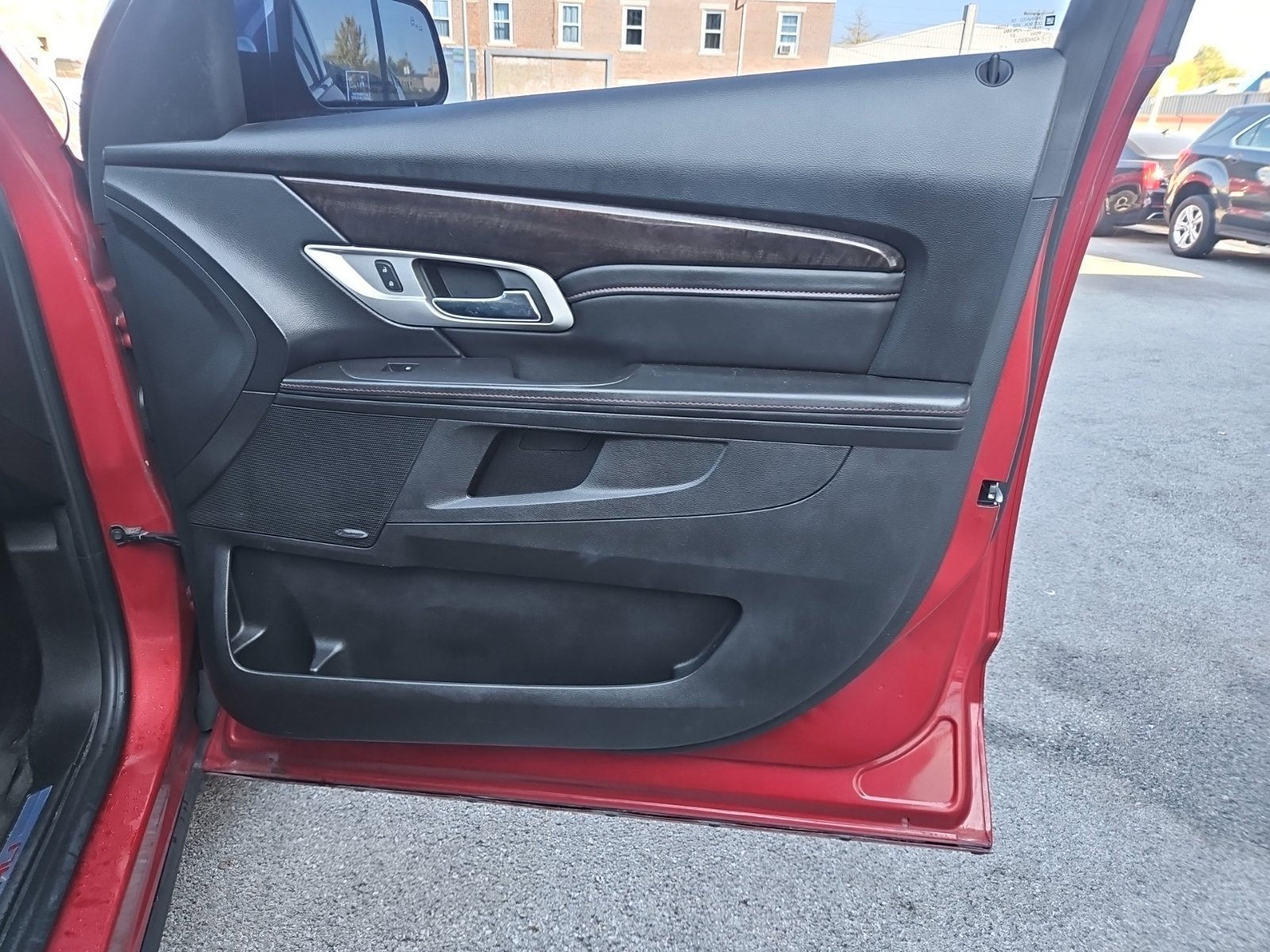 Used 2015 GMC Terrain Denali AWD/4WD image 25