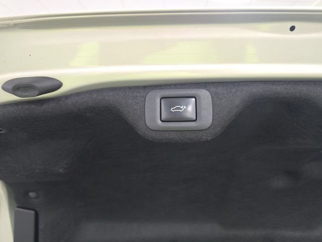 Used 2024 Lexus ES 350 Ultra Luxury w/ Accessory Package (Z2) FWD image 11
