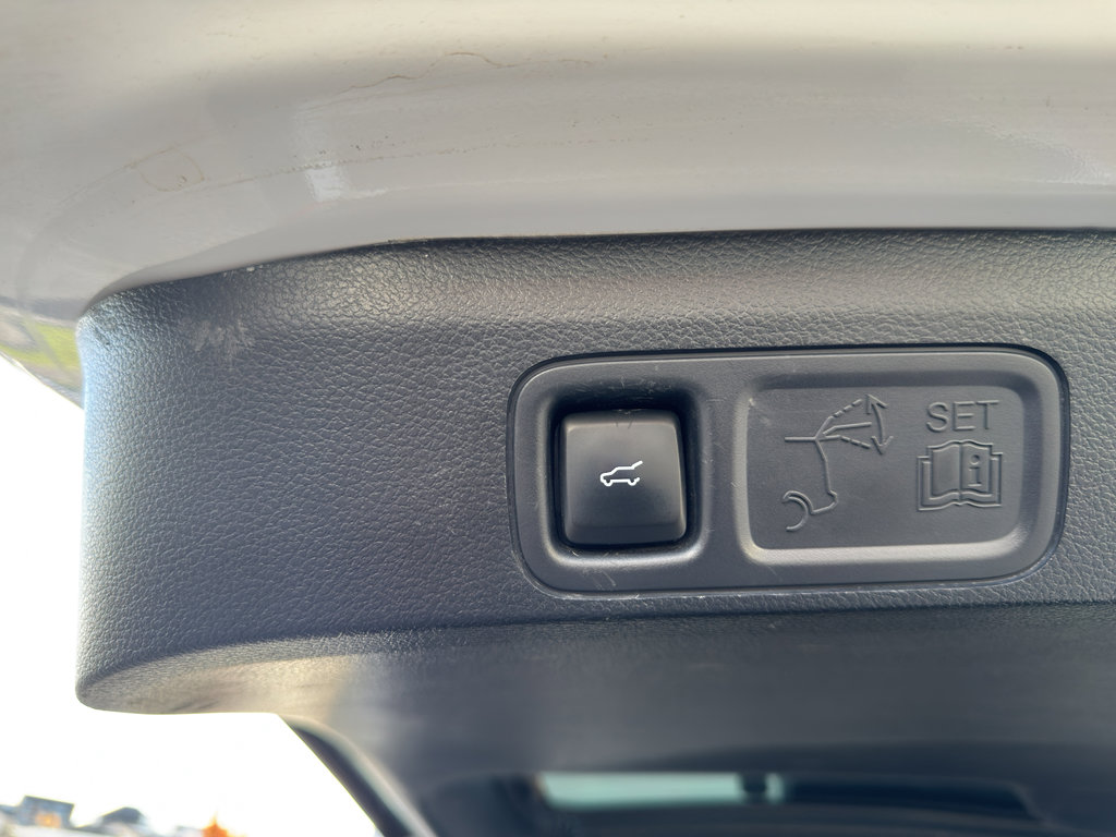 Used 2024 Ford Expedition Max Limited image 8