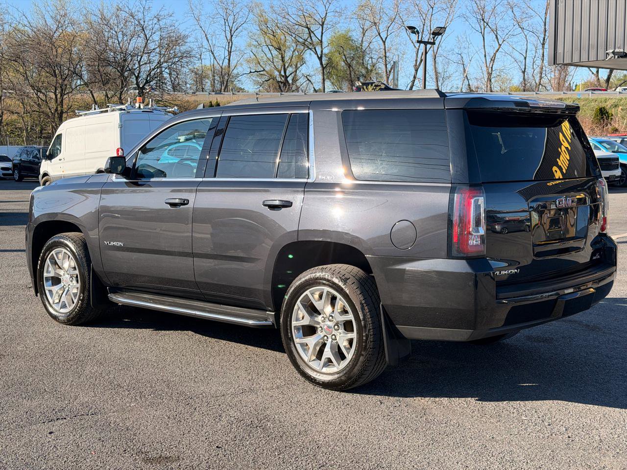Used 2020 GMC Yukon SLE w/ SLE Value Package AWD/4WD image 7