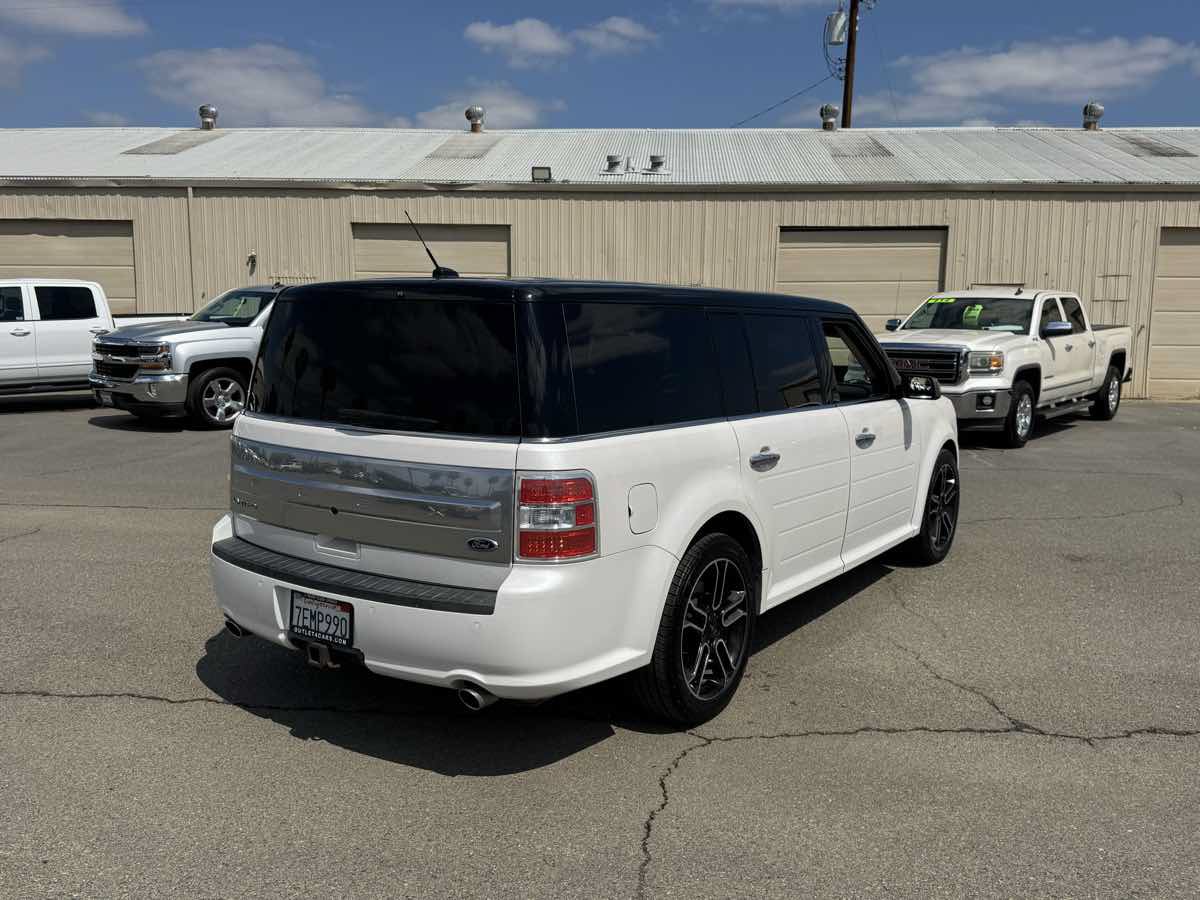 Used 2014 Ford Flex Limited w/ Appearance Package FWD image 9