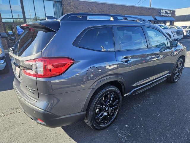 Used 2023 Subaru Ascent Onyx Edition image 7