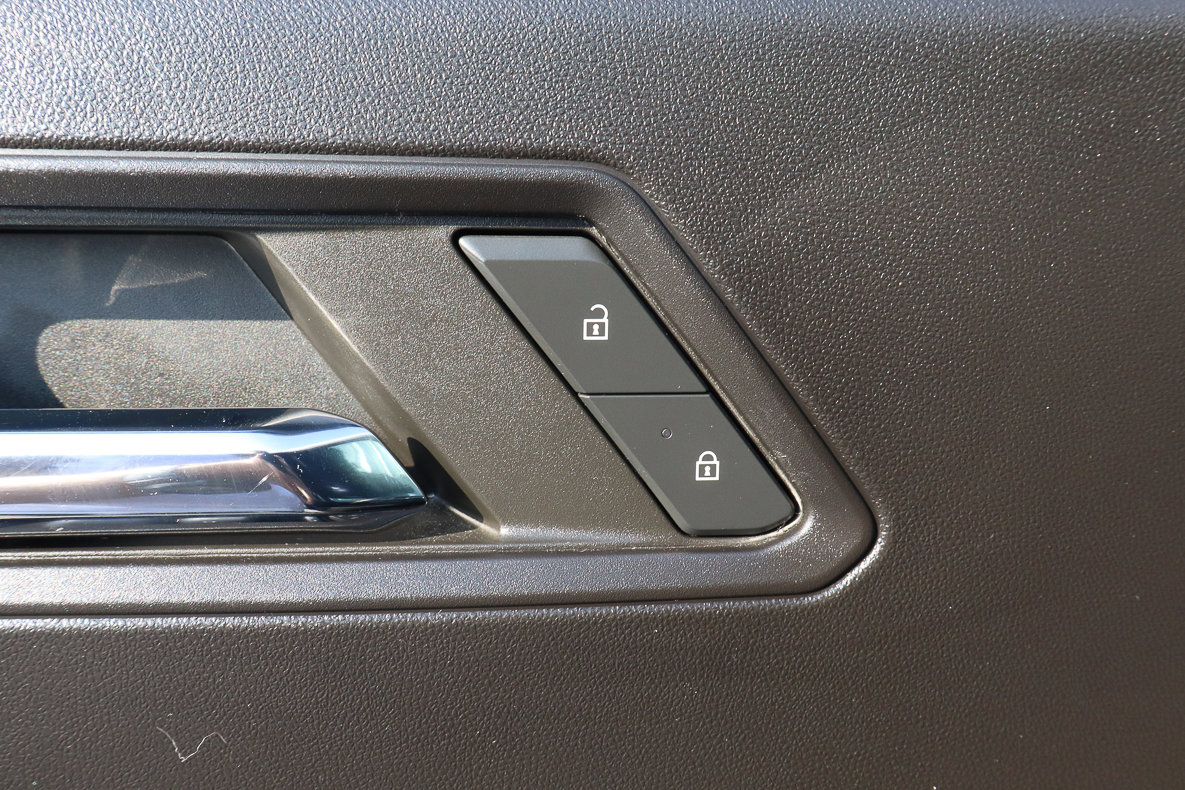 Used 2023 Chevrolet Colorado LT w/ LT Convenience Package II image 20