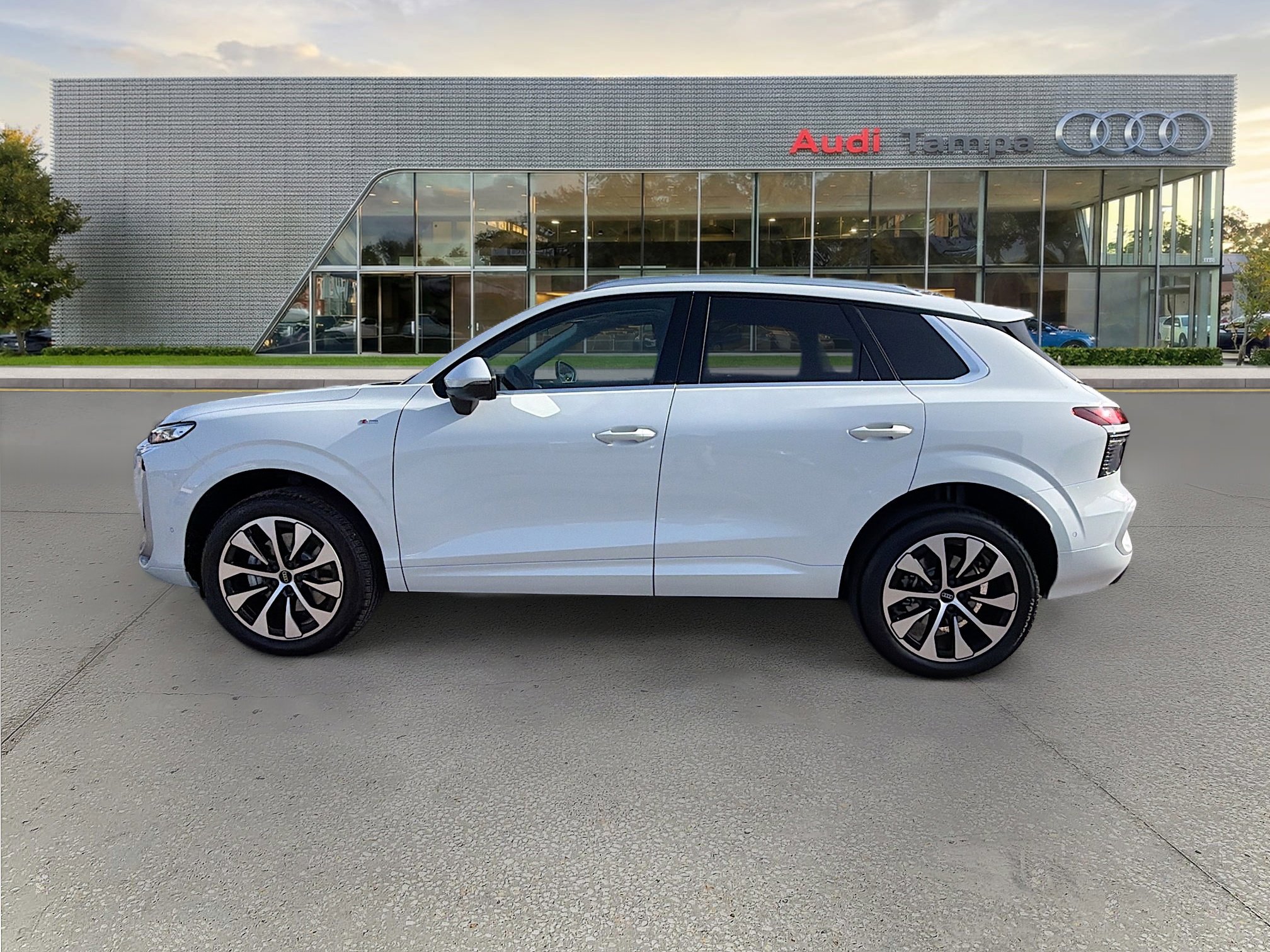 New 2026 Audi Q3 quattro 2.0T image 6