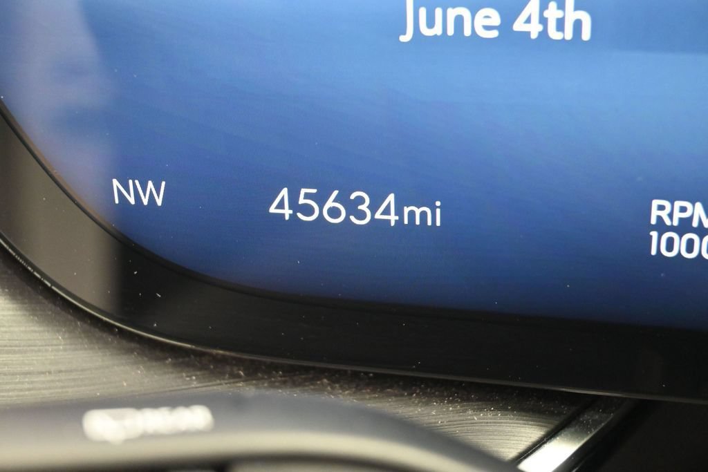 Used 2024 Buick Envision Preferred AWD/4WD image 34