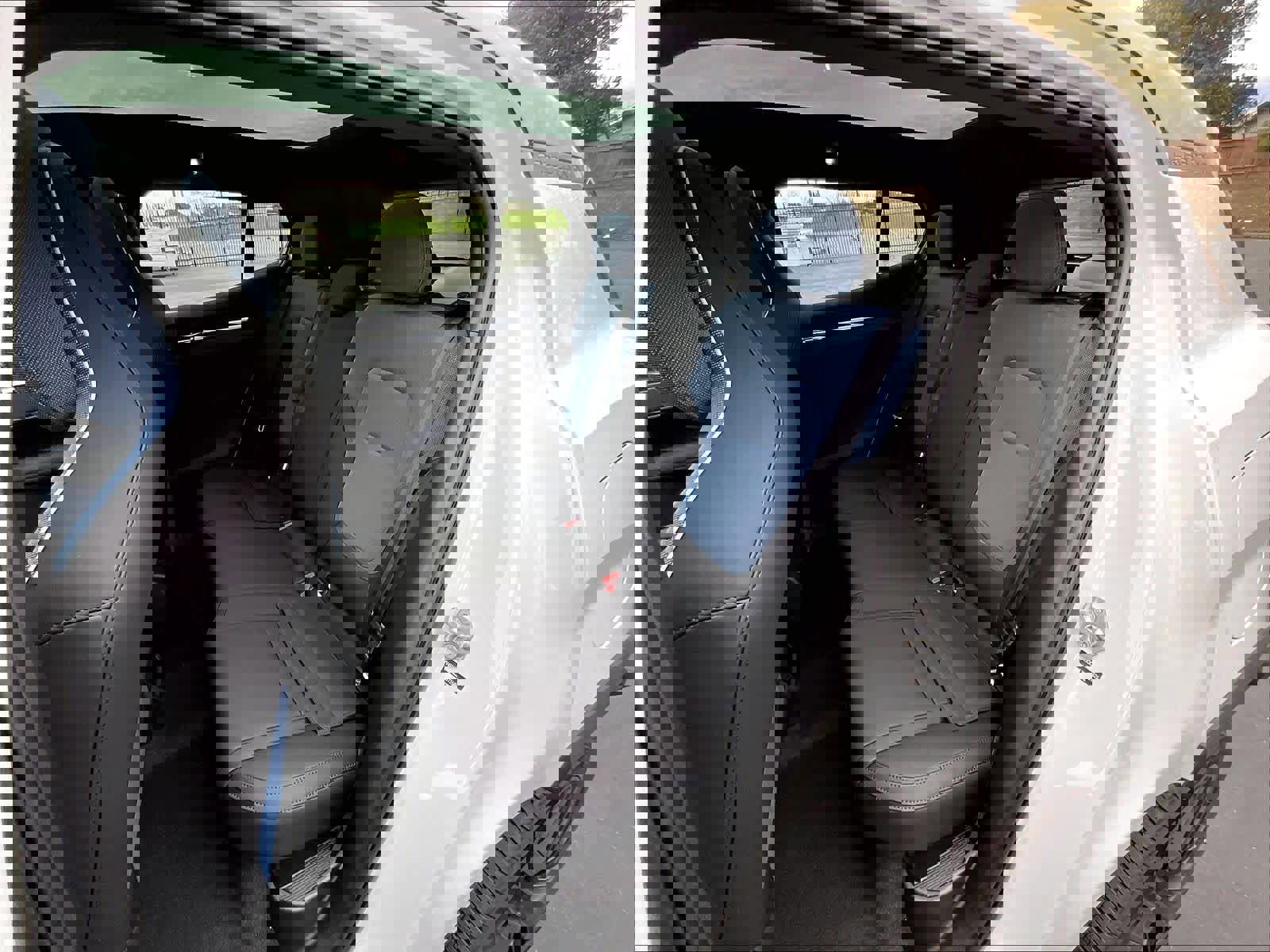 New 2026 Volvo EX30 Cross Country Ultra w/ Protection Package Premier image 12