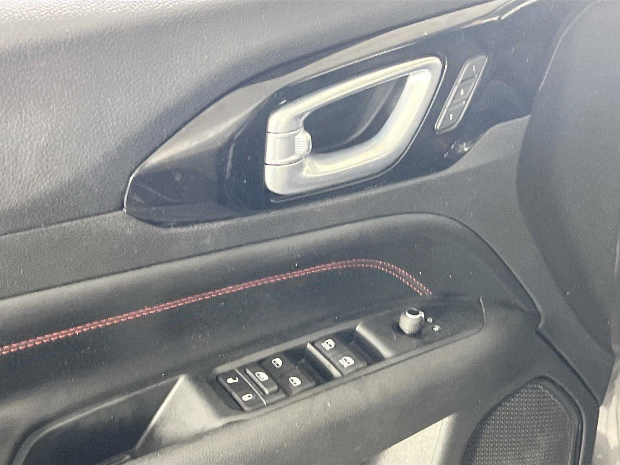 Used 2022 Jeep Compass Trailhawk w/ Trailhawk Elite Group image 18