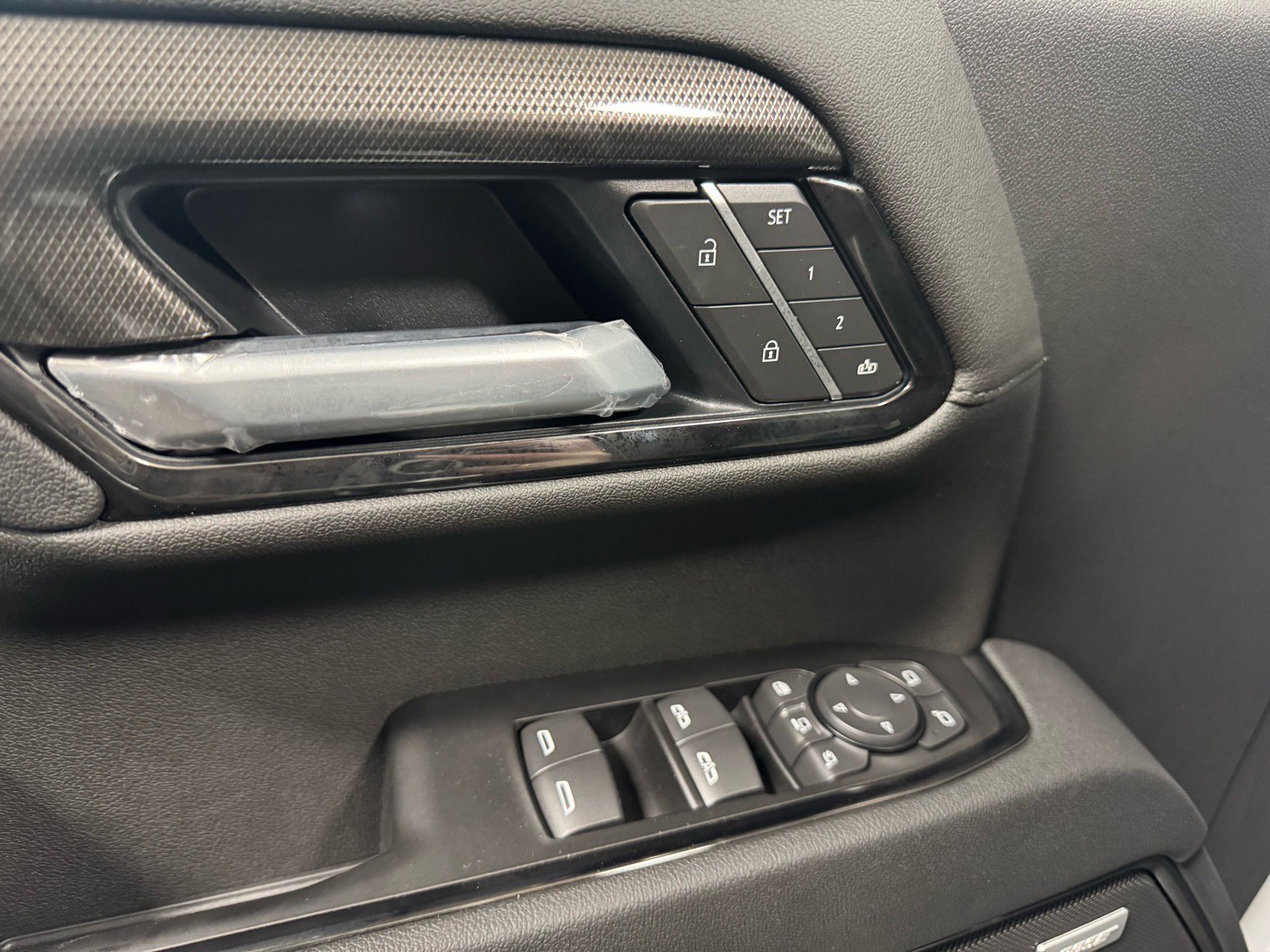 New 2026 GMC Sierra 2500 AT4 w/ AT4 Premium Plus Package image 17