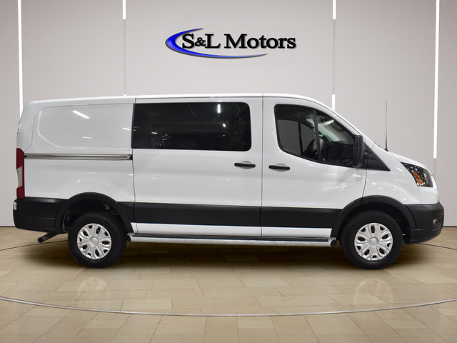 Used 2025 Ford Transit 250 Low Roof w/ Exterior Upgrade Package RWD image 9