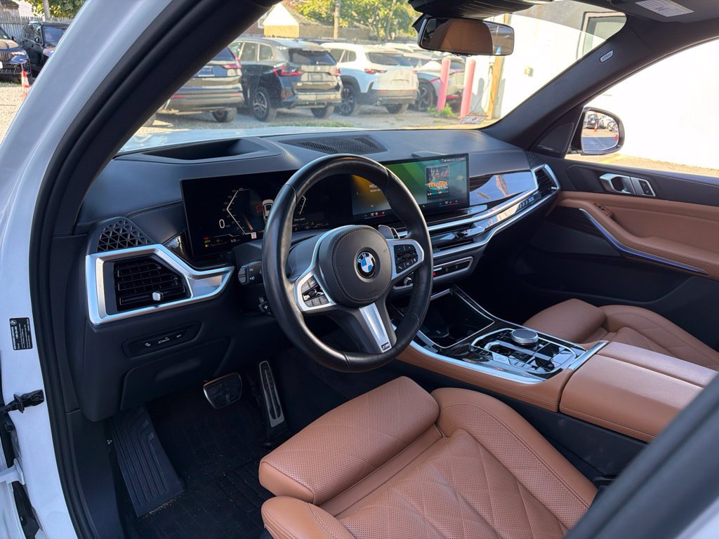 Used 2026 BMW X5 xDrive40i AWD/4WD image 29