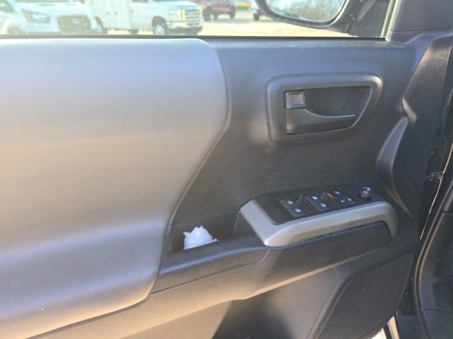 Used 2021 Toyota Tacoma SR5 image 14