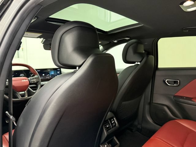 Used 2025 Kia K4 GT-Line Turbo FWD image 31