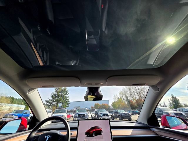 Used 2023 Tesla Model Y Long Range image 21