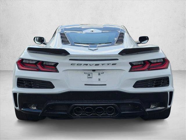 Used 2025 Chevrolet Corvette Z06 w/ Stealth Interior Trim Package RWD image 6