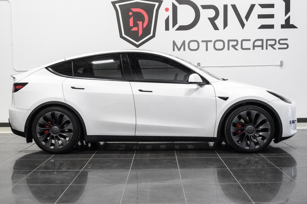 Used 2020 Tesla Model Y Performance image 11
