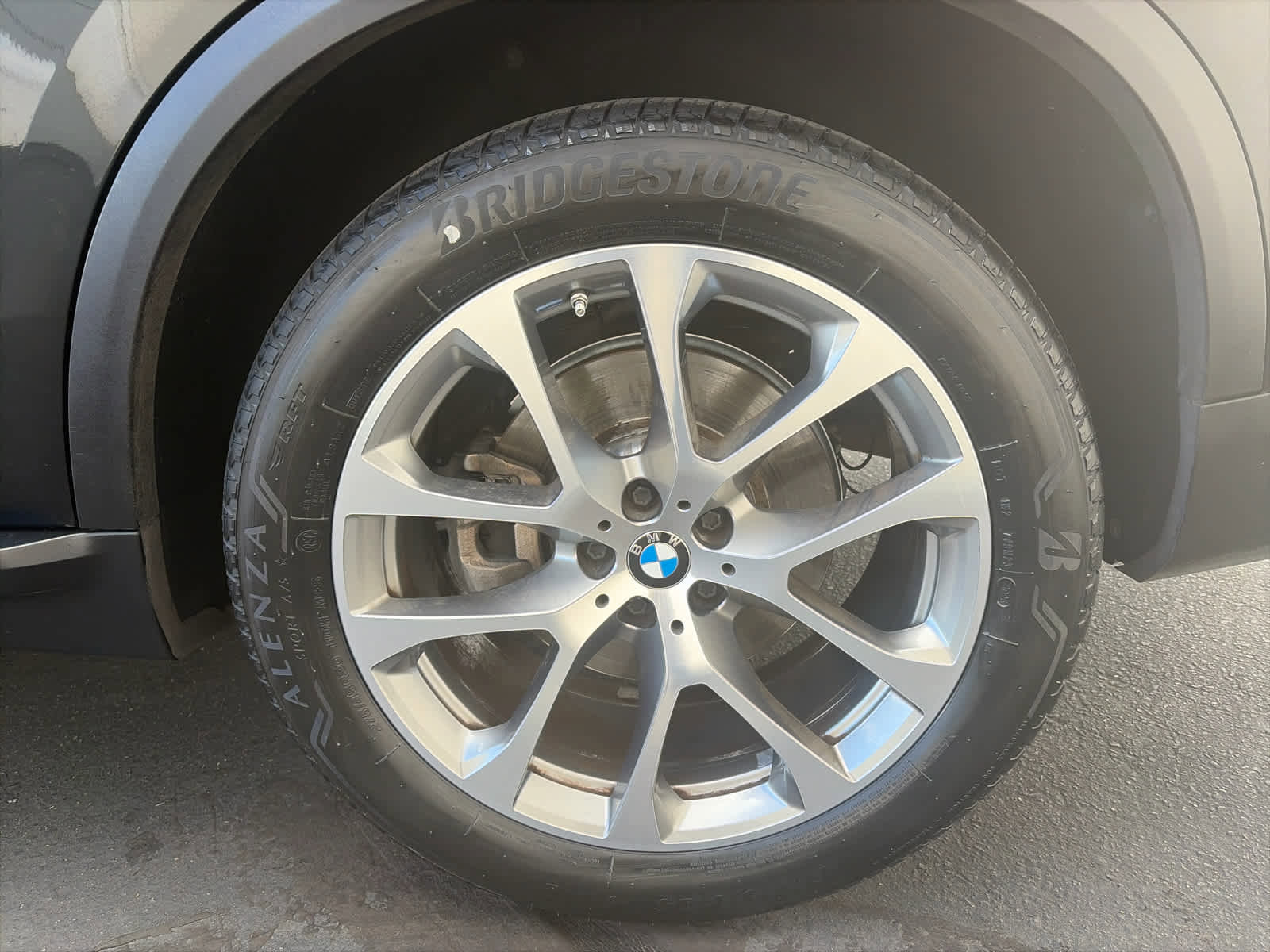 Used 2024 BMW X5 xDrive40i AWD/4WD image 7