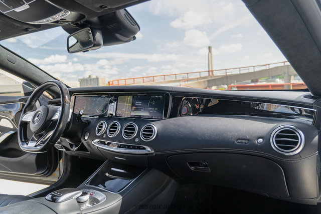 Used 2015 Mercedes-Benz S 63 AMG 4MATIC Coupe image 21